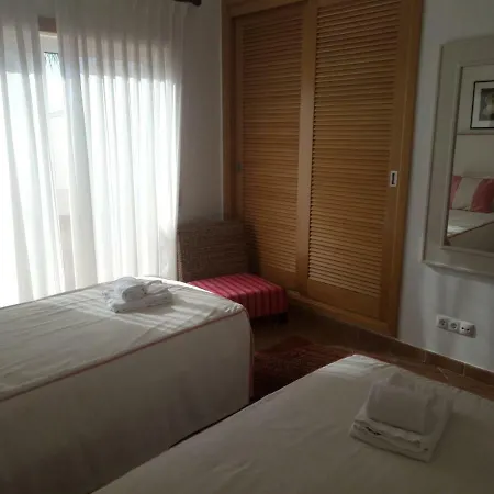 Διαμέρισμα Praia Del Rey Seaview *